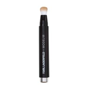 Karl + ModelCo Kiss Me Karl Liquid Strobe Pen